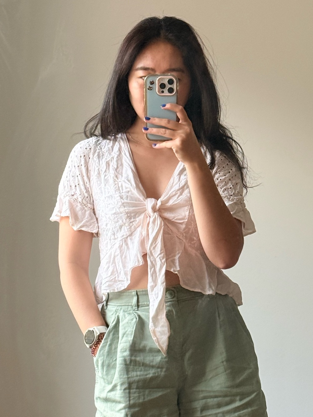 American Eagle White Tie  Crop Top - medium